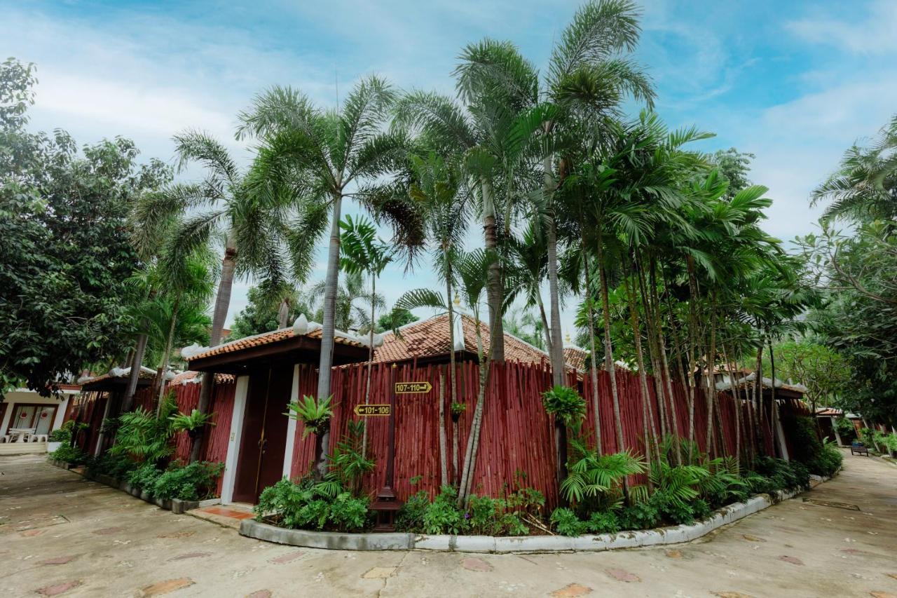 Villa Raya Resort - Private Pool Villas Pattaya Exterior foto